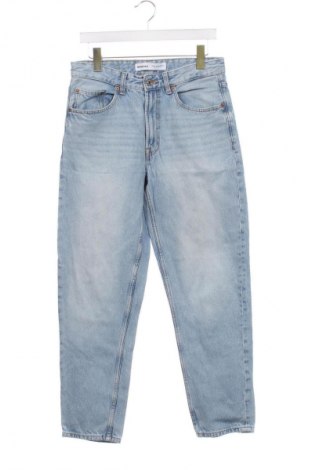 Мъжки дънки Bershka, Размер XS, Цвят Син, Цена 39,00 лв.