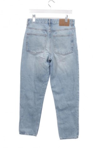 Мъжки дънки Bershka, Размер XS, Цвят Син, Цена 39,00 лв.