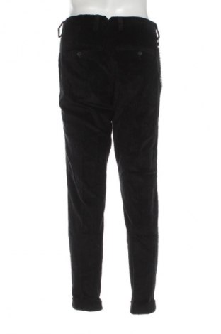 Pantaloni raiați de bărbați Luis Trenker, Mărime M, Culoare Negru, Preț 519,99 Lei