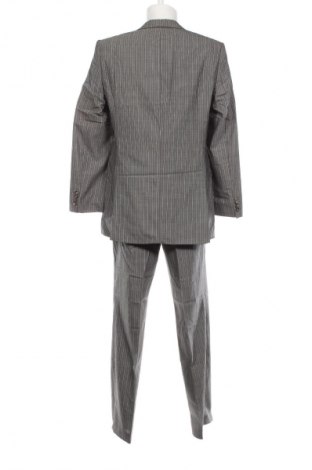 Мъжки костюм Hugo Boss, Размер M, Цвят Многоцветен, Цена 376,00 лв.