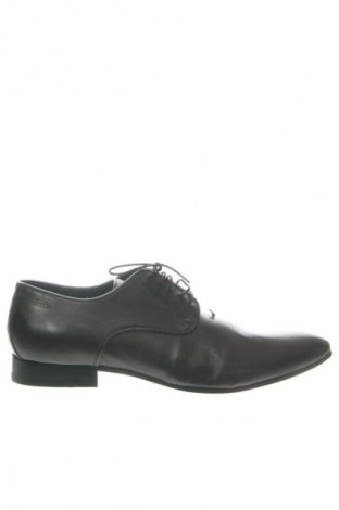 Мъжки обувки Clarks, Размер 44, Цвят Кафяв, Цена 153,41 лв.