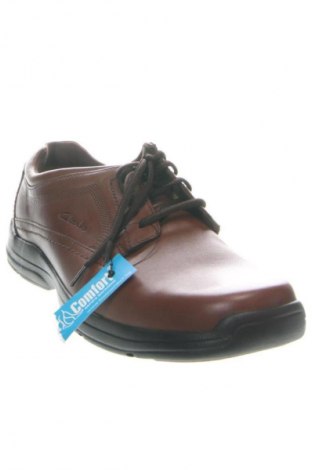 Мъжки обувки Clarks, Размер 44, Цвят Кафяв, Цена 146,55 лв.