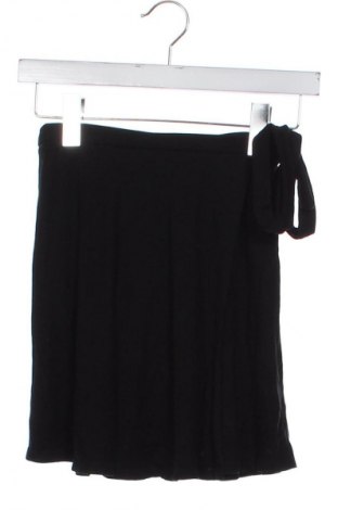 Rock Bershka, Größe XS, Farbe Schwarz, Preis € 6,99