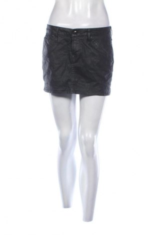 Пола G-Star Raw, Размер M, Цвят Черен, Цена 116,26 лв.