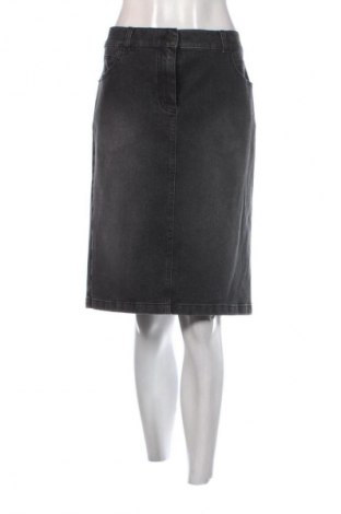 Пола Gerry Weber, Размер XL, Цвят Черен, Цена 127,99 лв.