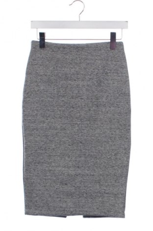 Пола H&M, Размер XS, Цвят Сив, Цена 12,99 лв.