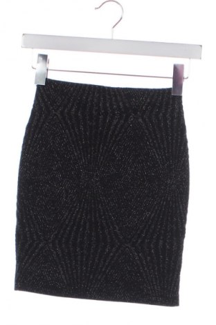 Spódnica ONLY, Rozmiar XS, Kolor Czarny, Cena 36,99 zł