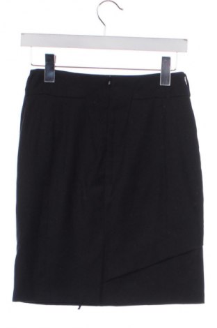 Sukně Zara, Velikost XS, Barva Černá, Cena  179,00 Kč