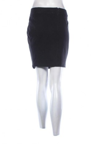 Sukně Zara, Velikost M, Barva Černá, Cena  247,00 Kč