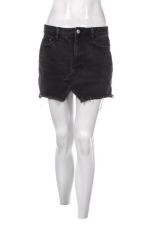 Spódnica Zara Trafaluc, Rozmiar M, Kolor Czarny, Cena 40,99 zł