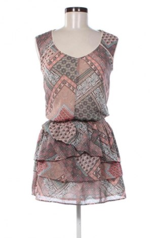 Sukienka Bershka, Rozmiar S, Kolor Kolorowy, Cena 66,39 zł