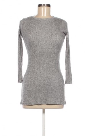 Kleid Bershka, Größe S, Farbe Grau, Preis € 14,99
