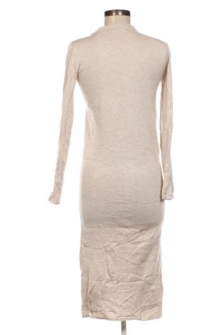 Φόρεμα Bershka, Μέγεθος M, Χρώμα  Μπέζ, Τιμή 7,99 €