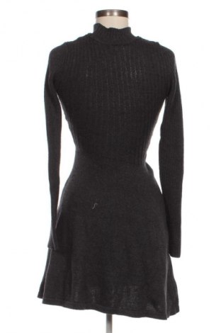 Kleid Bershka, Größe S, Farbe Grau, Preis 5,99 €