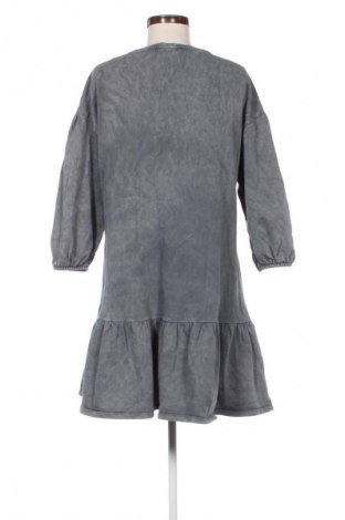 Φόρεμα Bershka, Μέγεθος L, Χρώμα Γκρί, Τιμή 15,00 €