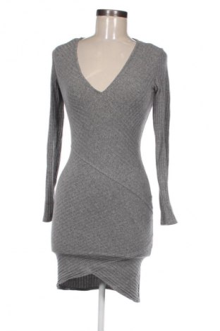 Kleid Bershka, Größe M, Farbe Grau, Preis € 14,83