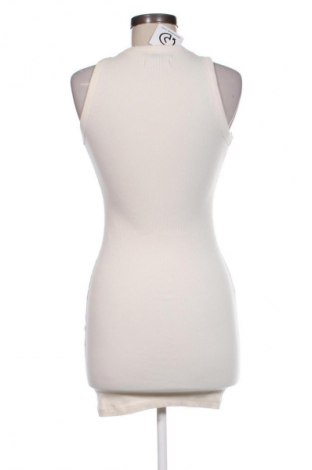 Φόρεμα Bershka, Μέγεθος XS, Χρώμα Εκρού, Τιμή 14,83 €