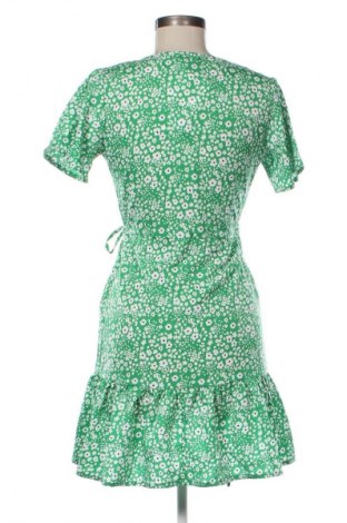 Kleid Boohoo, Größe M, Farbe Mehrfarbig, Preis € 23,99
