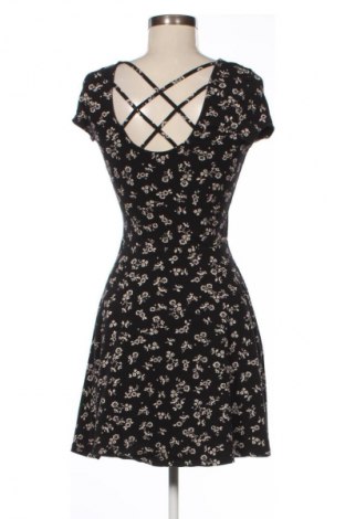Kleid C&A, Größe S, Farbe Mehrfarbig, Preis 11,99 €