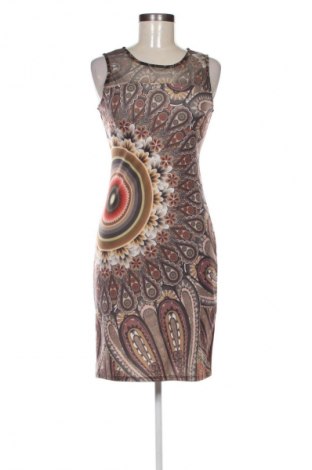 Рокля Desigual, Размер S, Цвят Многоцветен, Цена 74,52 лв.