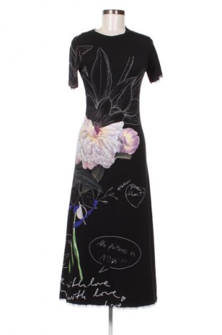 Рокля Desigual, Размер S, Цвят Многоцветен, Цена 66,99 лв.