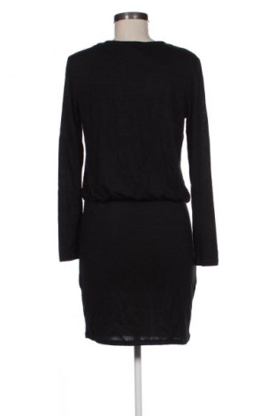 Rochie Dynamite, Mărime M, Culoare Negru, Preț 82,99 Lei