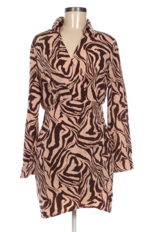 Kleid Emery rose, Größe M, Farbe Mehrfarbig, Preis € 15,99