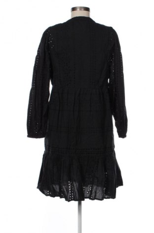 Φόρεμα F&F, Μέγεθος M, Χρώμα Μαύρο, Τιμή 9,99 €