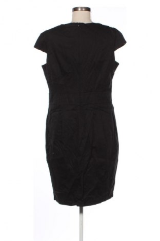 Ruha F&F, Méret XL, Szín Fekete, Ár 4 809 Ft