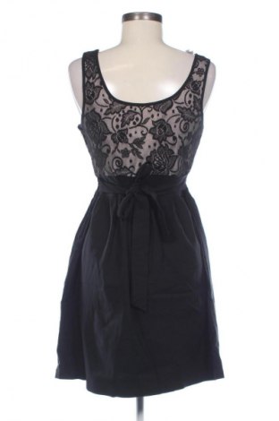 Kleid Fishbone, Größe M, Farbe Mehrfarbig, Preis € 11,99