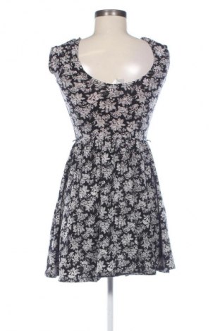 Sukienka Forever 21, Rozmiar S, Kolor Kolorowy, Cena 62,07 zł
