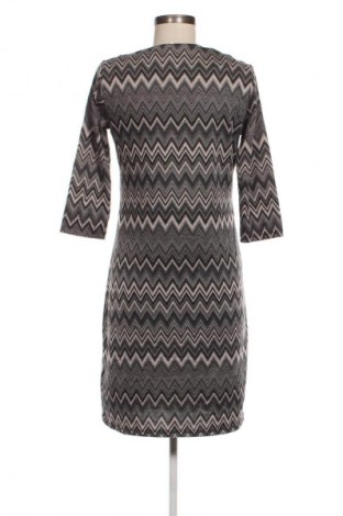 Rochie Fransa, Mărime S, Culoare Multicolor, Preț 165,99 Lei