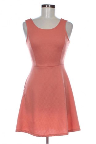 Kleid Gate Woman, Größe S, Farbe Rosa, Preis 11,99 €