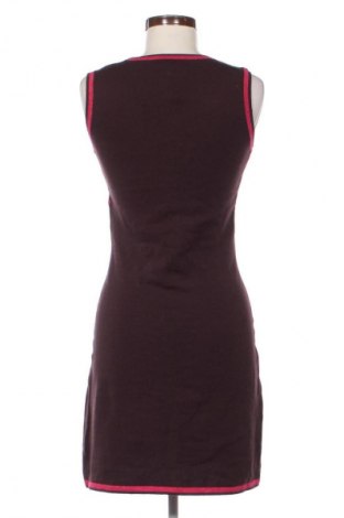 Sukienka Guess, Rozmiar M, Kolor Kolorowy, Cena 594,02 zł