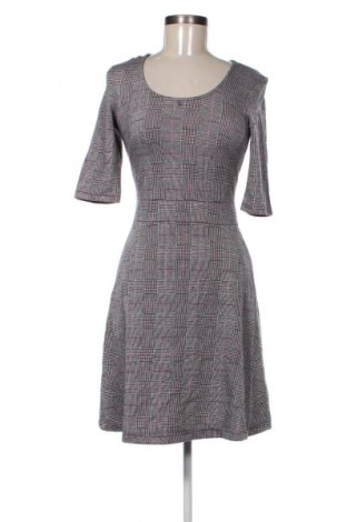 Rochie Guess, Mărime S, Culoare Multicolor, Preț 332,99 Lei