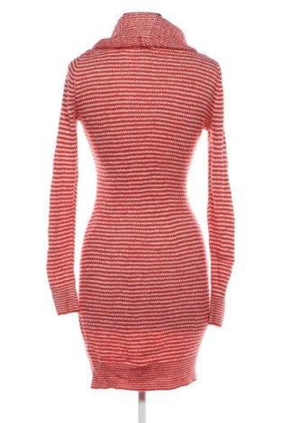 Рокля H&M, Размер S, Цвят Многоцветен, Цена 29,99 лв.