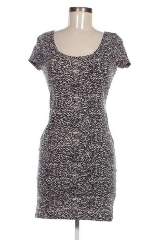 Rochie H&M, Mărime S, Culoare Multicolor, Preț 42,11 Lei