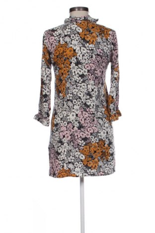 Kleid H&M, Größe M, Farbe Mehrfarbig, Preis € 14,77
