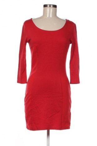 Šaty  H&M, Velikost M, Barva Červená, Cena  469,00 Kč