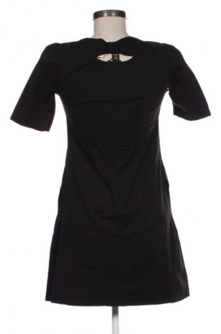 Šaty  H&M, Veľkosť S, Farba Čierna, Cena  14,83 €