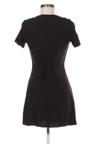Рокля H&M Divided, Размер S, Цвят Черен, Цена 47,99 лв.