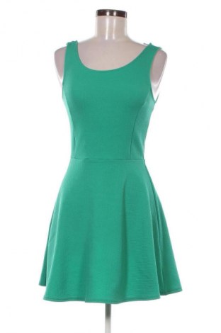 Рокля H&M Divided, Размер S, Цвят Зелен, Цена 35,00 лв.