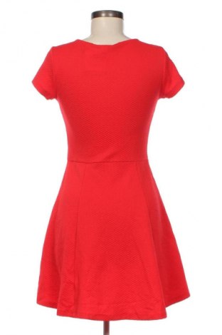 Рокля H&M Divided, Размер M, Цвят Червен, Цена 20,99 лв.