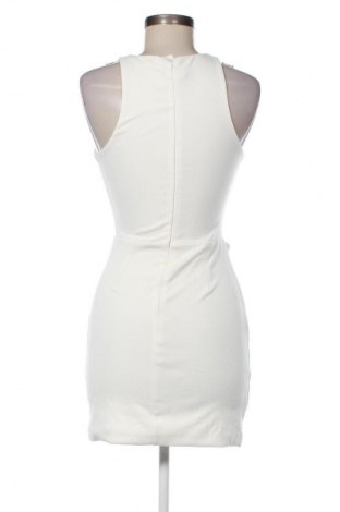 Kleid LUCK, Größe M, Farbe Weiß, Preis 22,99 €