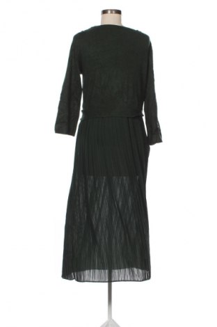Kleid Louise Orop, Größe M, Farbe Grün, Preis 8,99 €