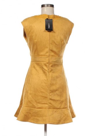 Φόρεμα Miss Valley, Μέγεθος M, Χρώμα Κίτρινο, Τιμή 29,99 €