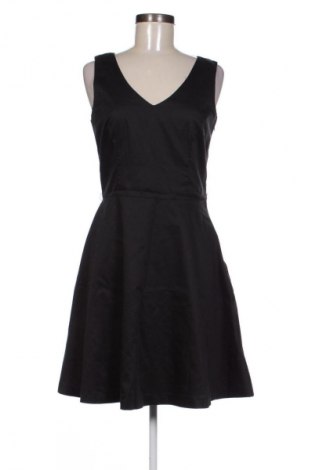 Rochie Mohito, Mărime M, Culoare Negru, Preț 61,99 Lei