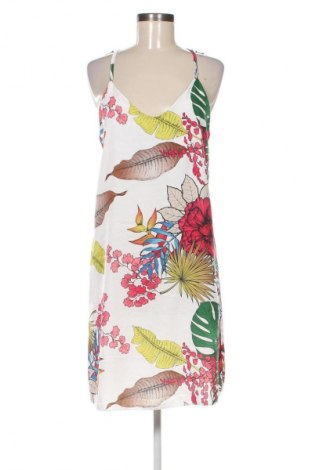 Rochie NEW COLLECTION, Mărime S, Culoare Multicolor, Preț 101,99 Lei