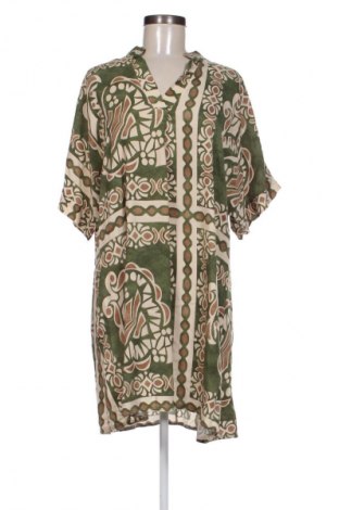 Kleid NEW COLLECTION, Größe M, Farbe Mehrfarbig, Preis € 19,99