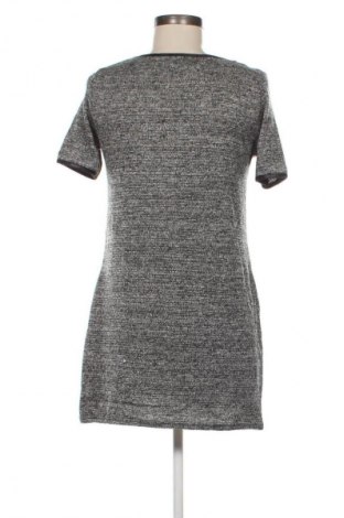 Kleid New Look, Größe M, Farbe Mehrfarbig, Preis € 20,99